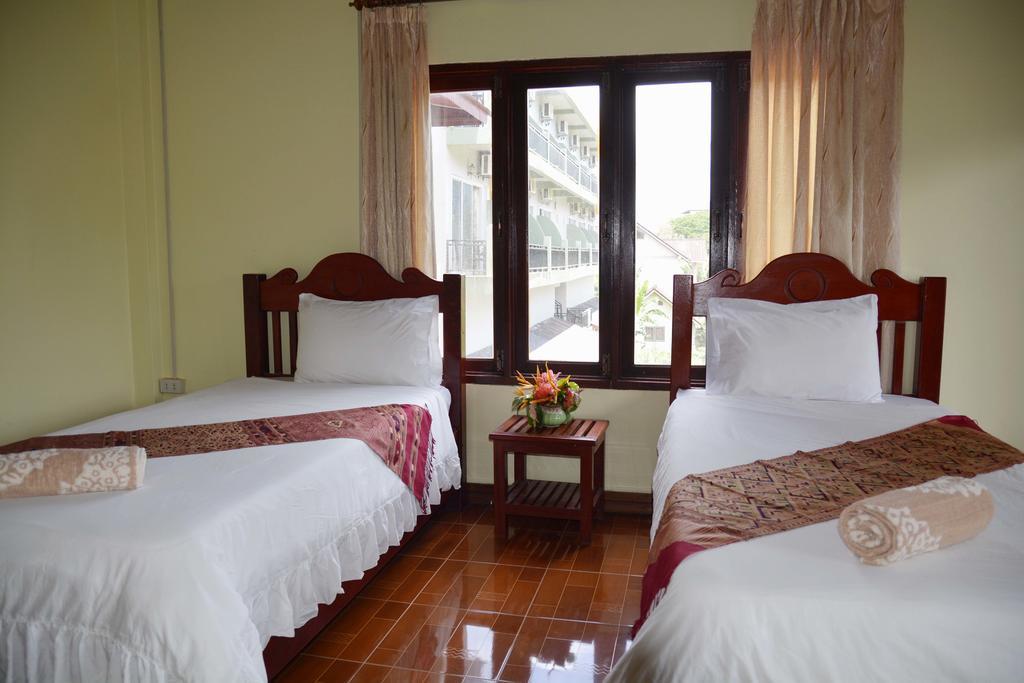 Hotel Vilayvong Vang Vieng Zewnętrze zdjęcie